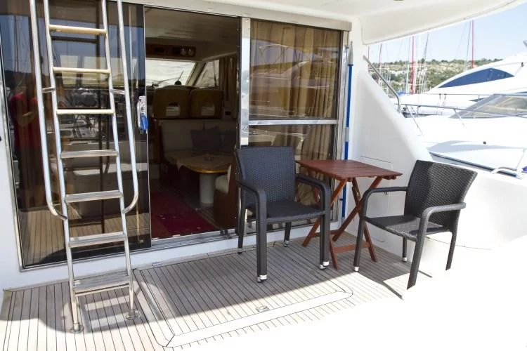 Princess 470 (Antares II) 7 - 9