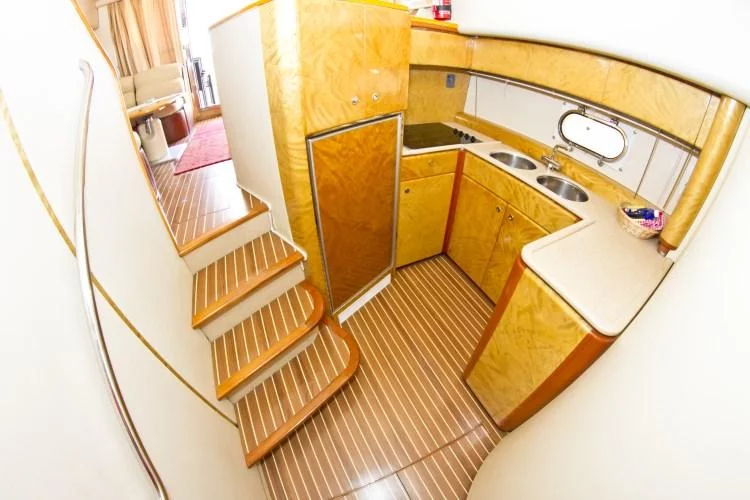Princess 470 (Antares II) 12 - 3