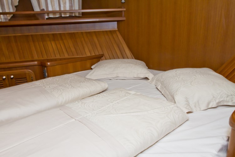 Photo #6 - Adagio Europa 51.5 (Anna Sophie) en Primosten - 20312