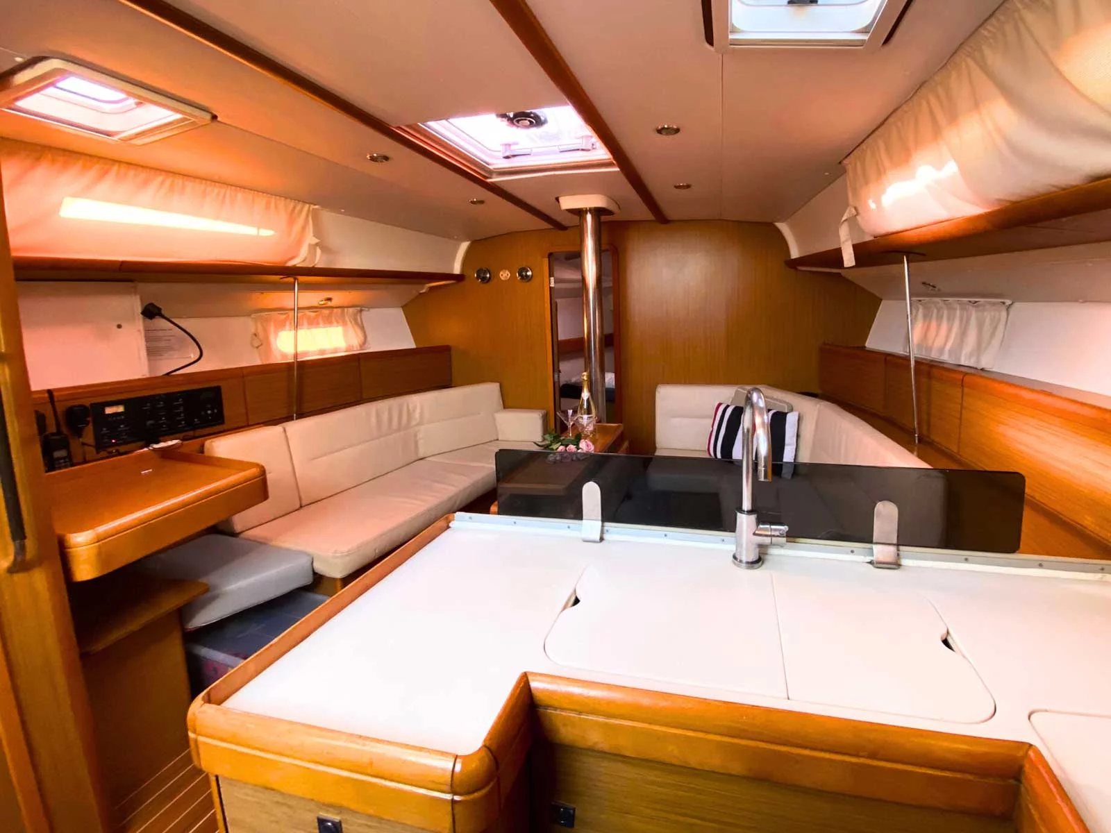 Sun Odyssey 42 i (Cassiopea) Interior image - 8
