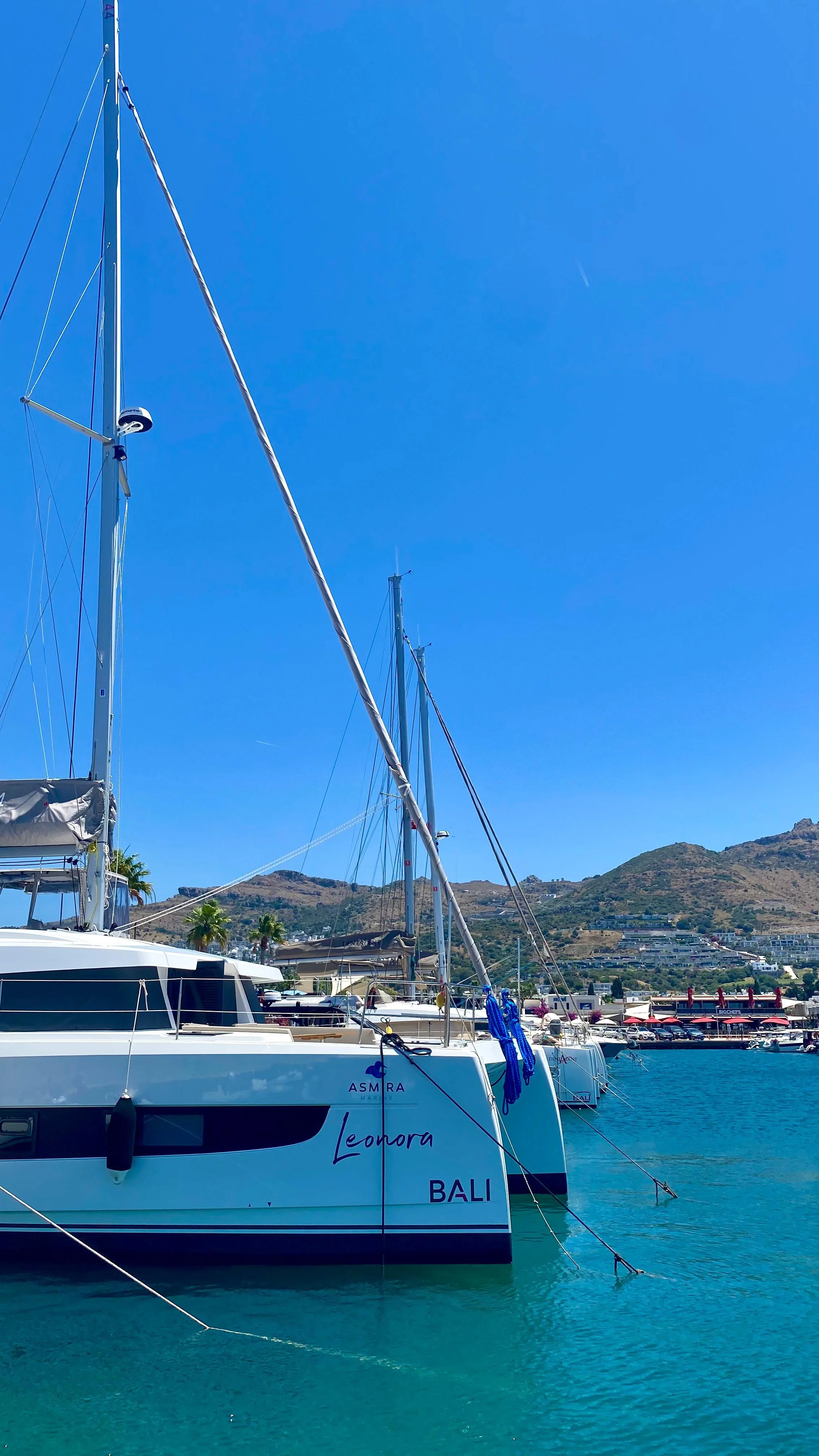 Bali 4.4 (Leonora)  - 18