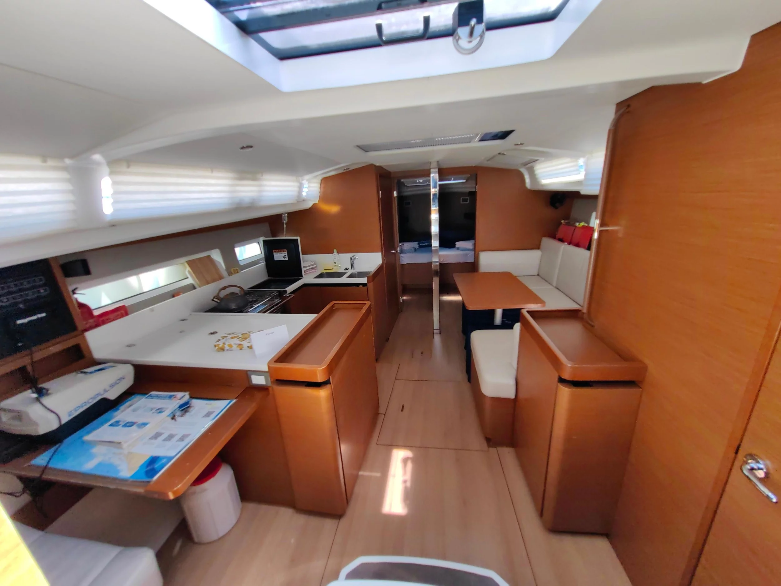 Sun Odyssey 440 (Milky Way) Interior image - 5