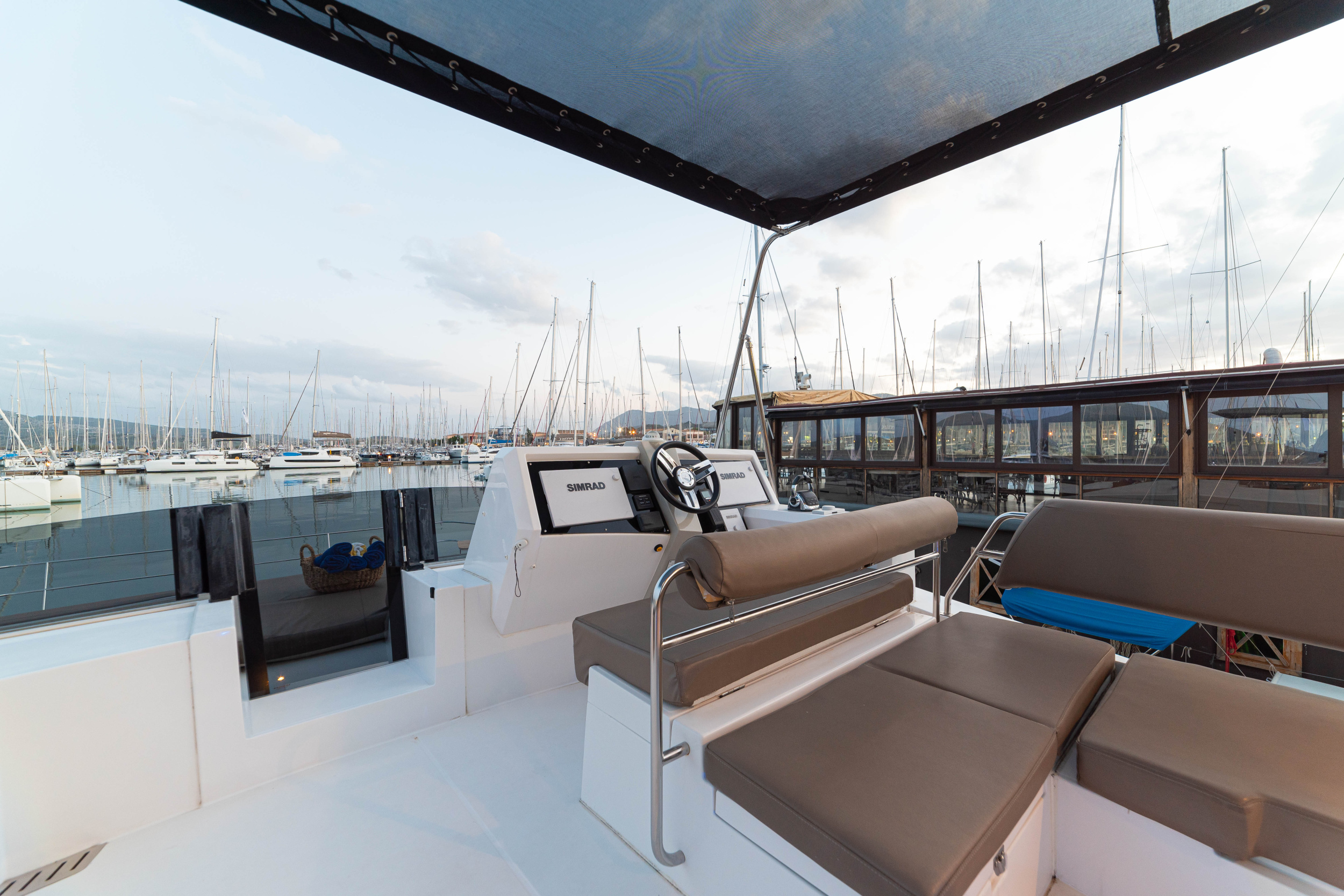 Photo #2 - Nautitech 47 Power (AG Princess) en Lefkada - 21777