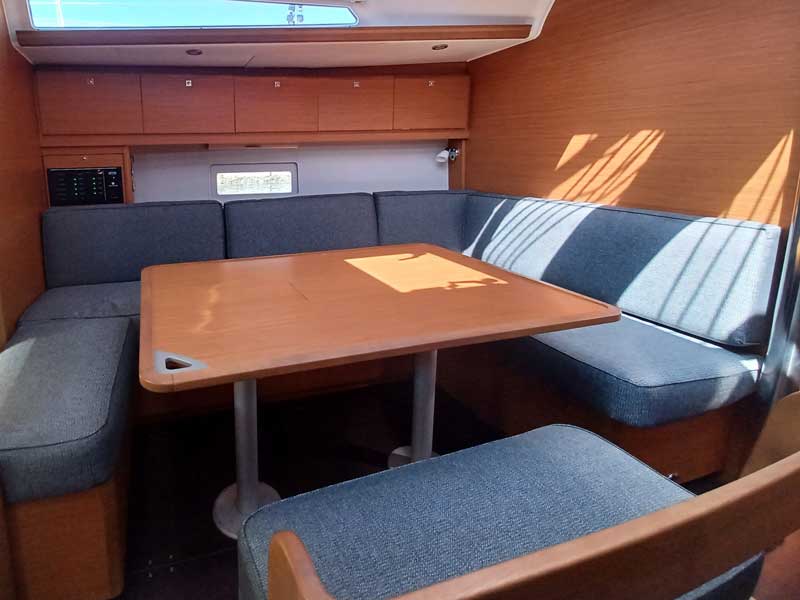 Dufour 430 — photo 3