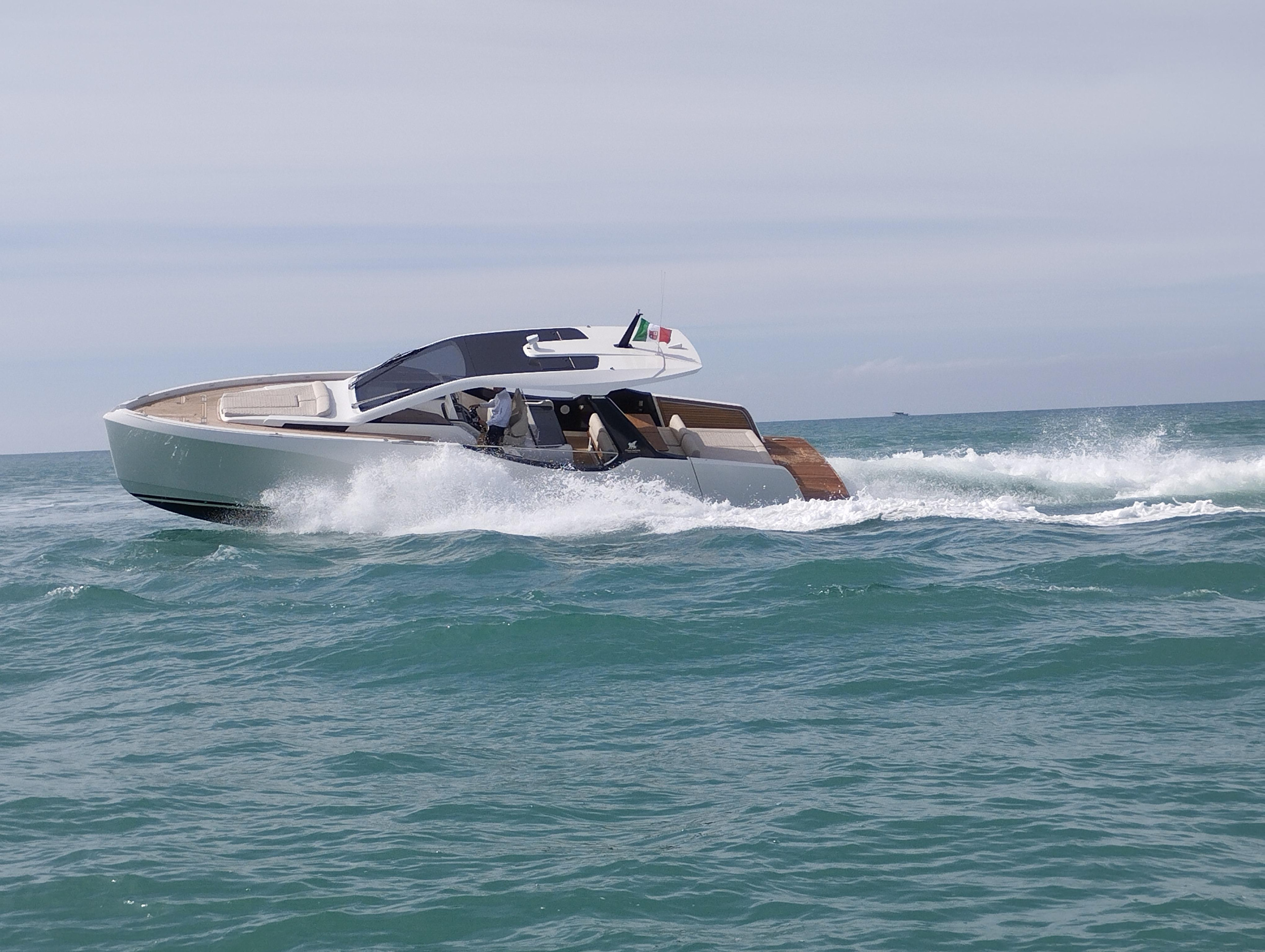 IY 43 Veloce — photo 45