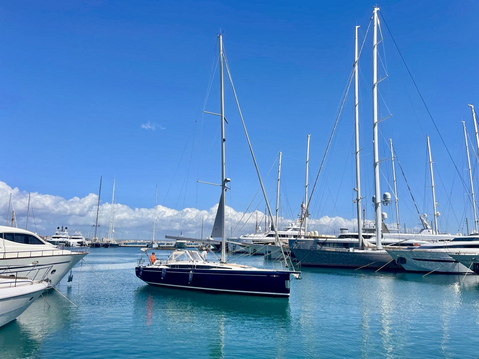 Photo #1 - Bavaria C46 (Infinity) in Palma - 23637