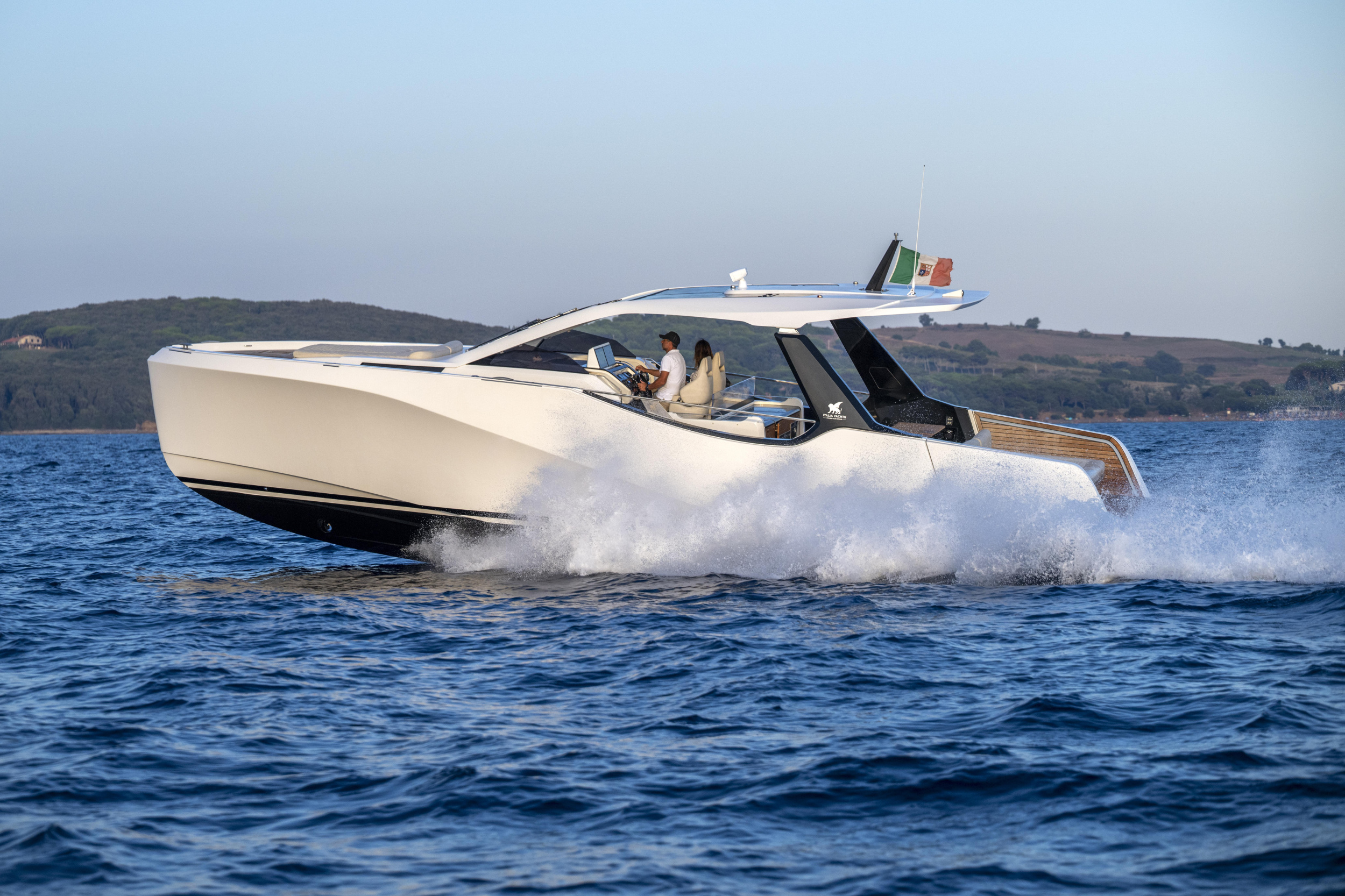 IY 43 Veloce — photo 4