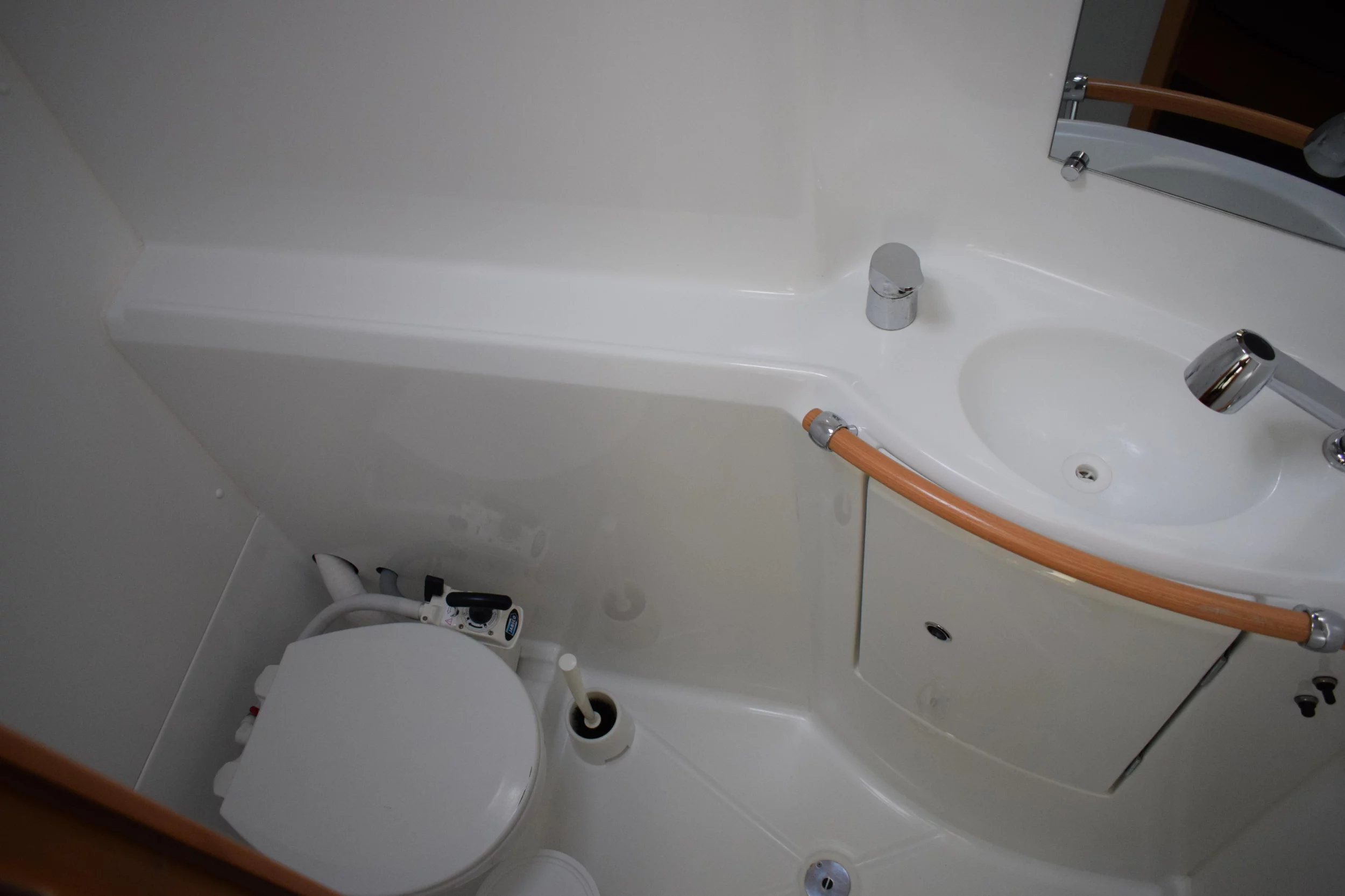Lagoon 380 (Calypso)  - 7
