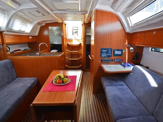 Bavaria Cruiser 37 (Kedi) Interior image - 14