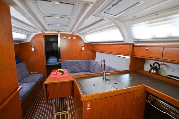 Bavaria Cruiser 37 (Kedi)  - 17