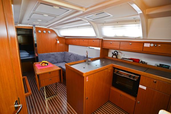 Photo #10 - Bavaria Cruiser 37 (Kedi) in Fethiye - 23299