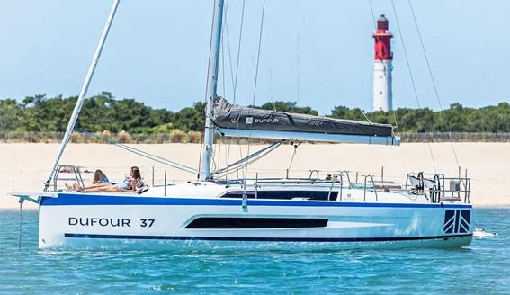 Dufour 37 (Momo)  - 11