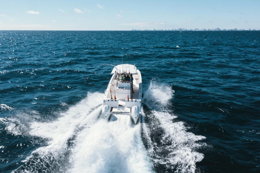 Aquila 28 (SeaRunner)  - 48