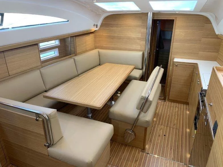 Elan Impression 45.1 (Sting) Interior image - 12