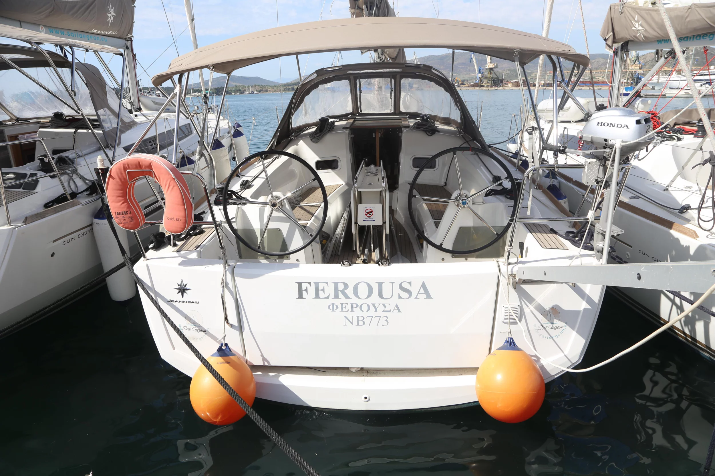Sun Odyssey 349 (Ferousa)  - 12