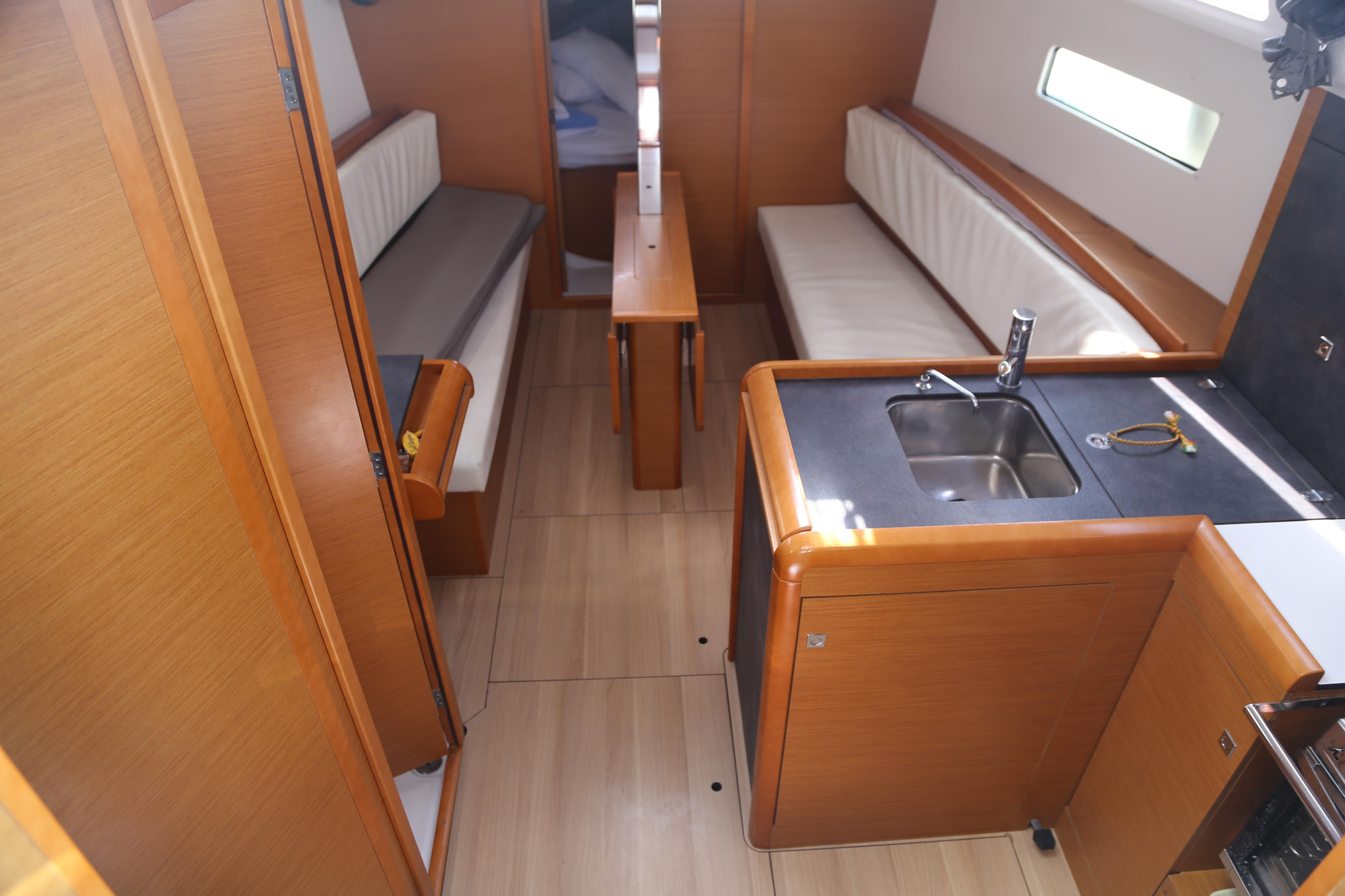 Photo #10 - Sun Odyssey 349 (Ferousa) en Volos - 23550