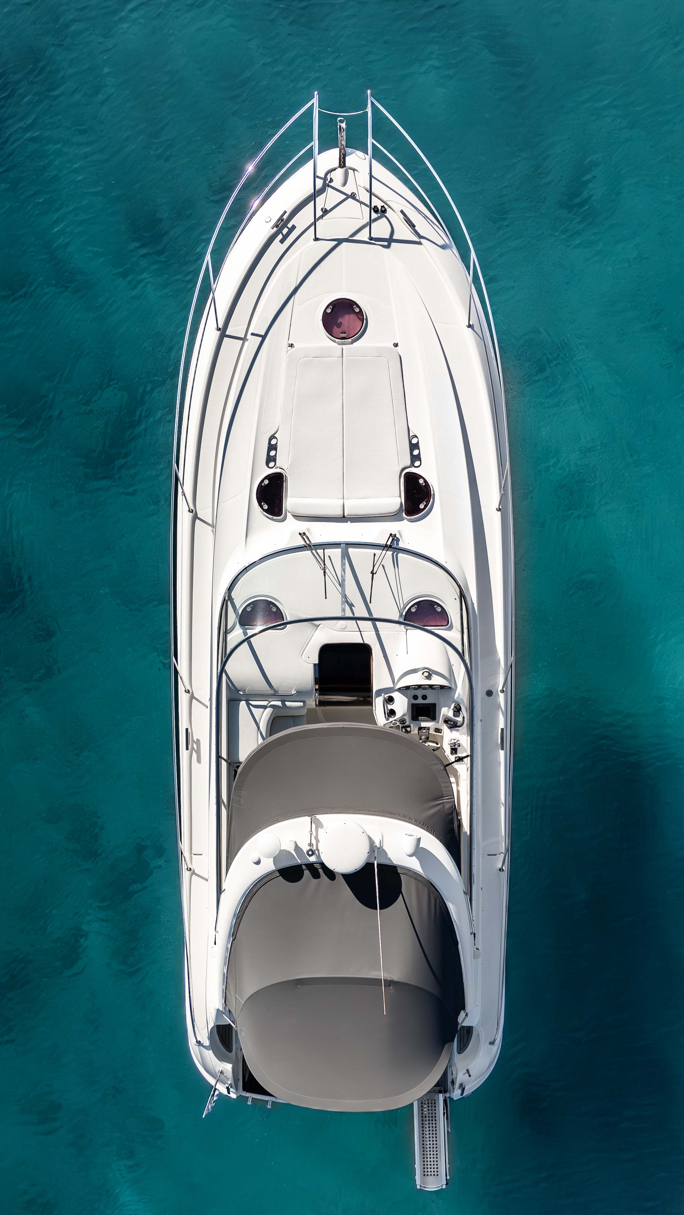 Photo #7 - Bavaria 40 (AEGEAN BLUE) in Mykonos - 61607