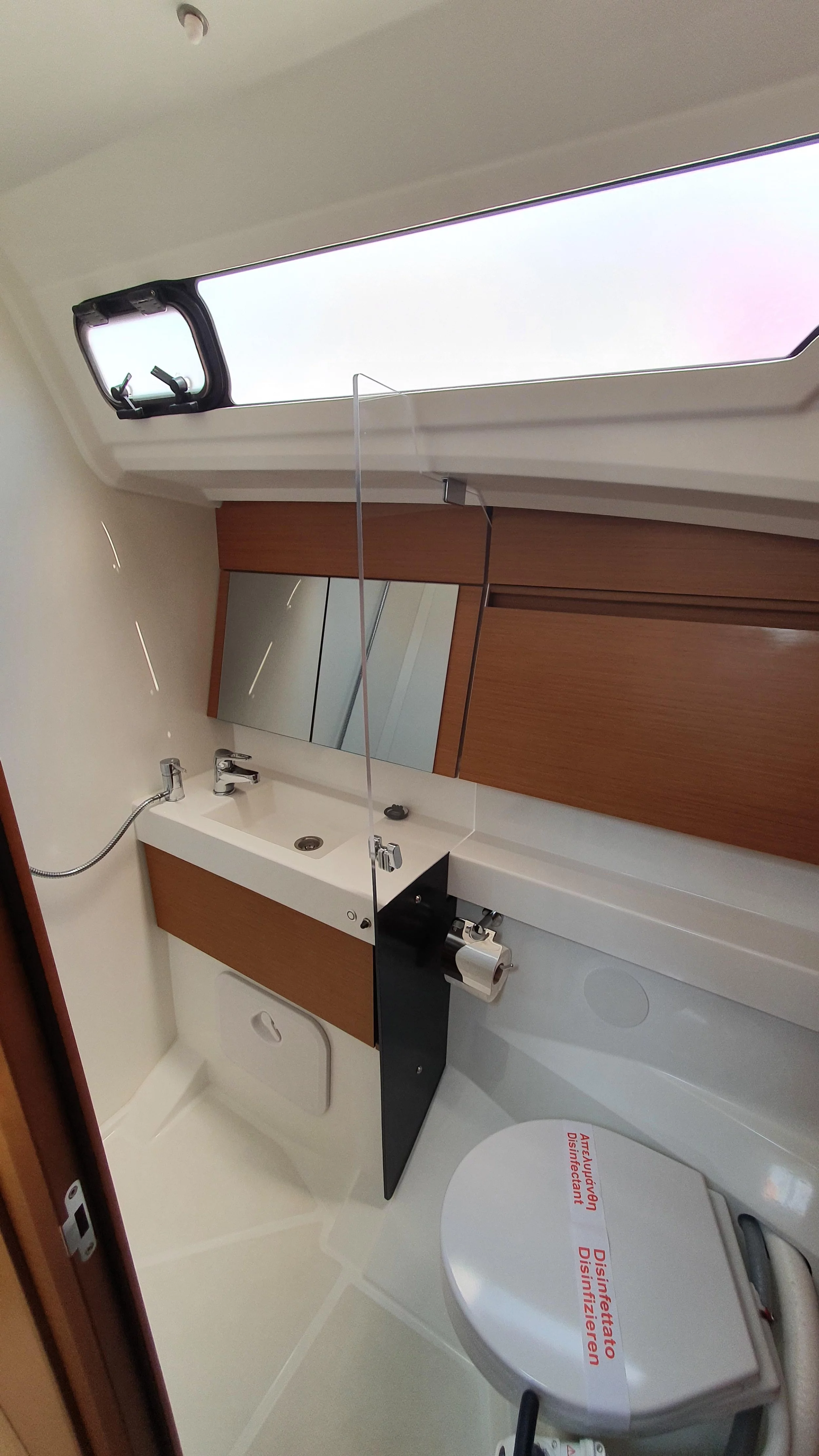 Sun Odyssey 410 (Kymothoe)  - 14