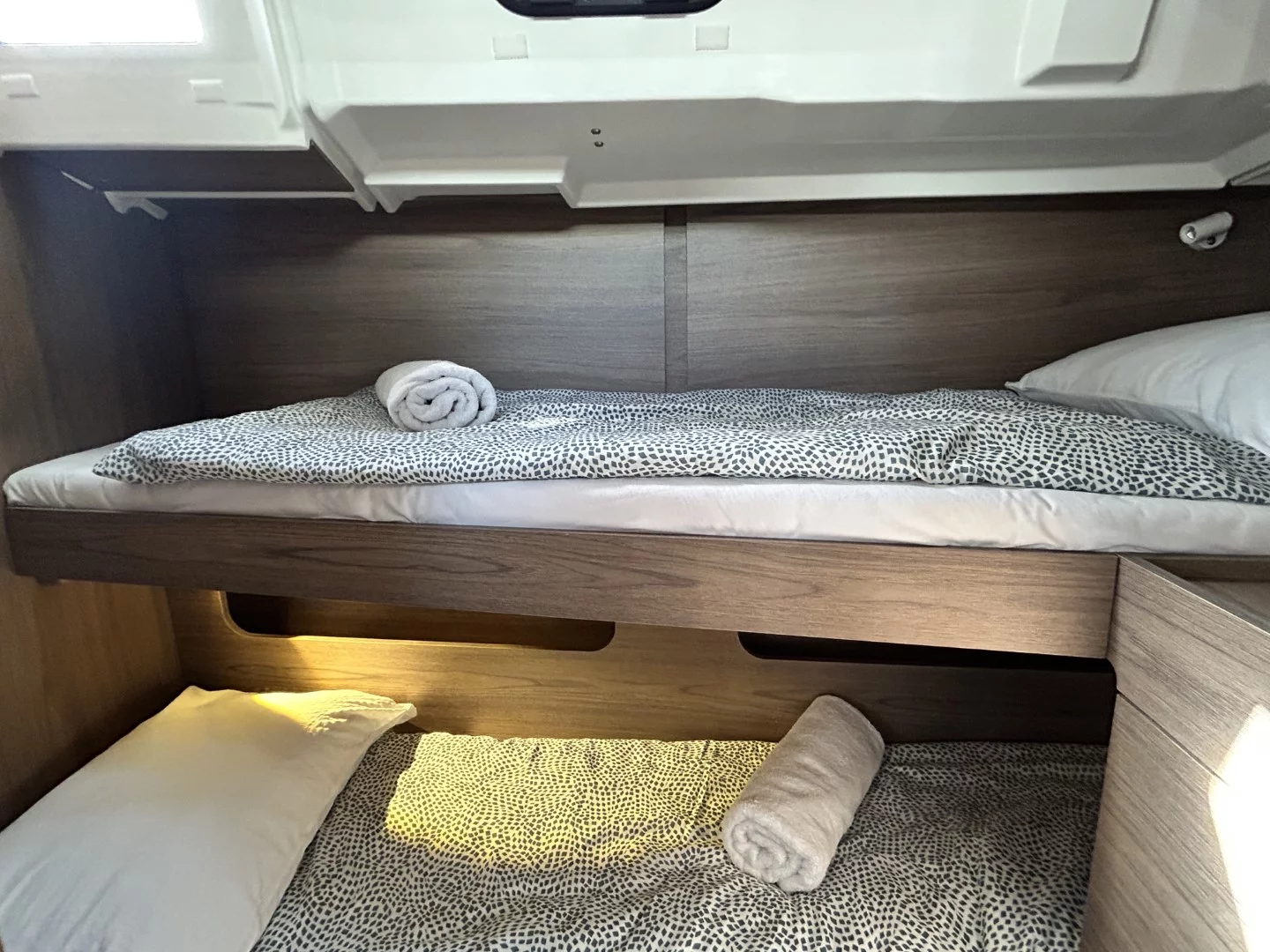 Oceanis 47 (TIDE OF YOUR LIFE)  - 24