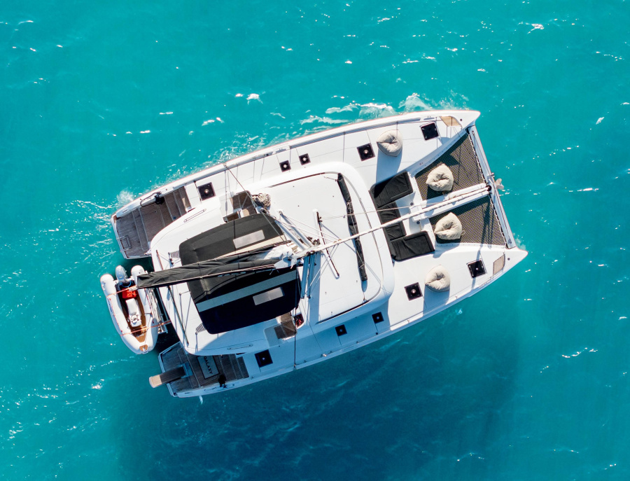 Lagoon 46 — photo 14