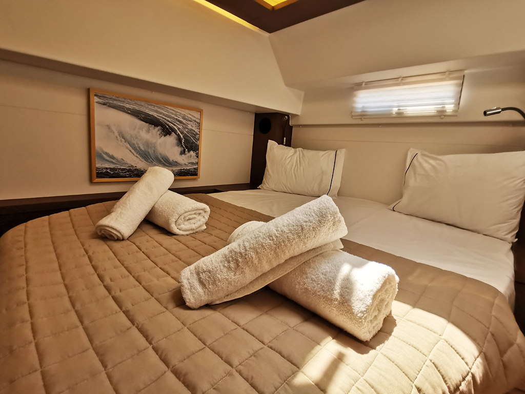 Photo #9 - Lagoon 46 (GALAXY (air condition, , ) _Skippered Only_) en Athènes - 16340