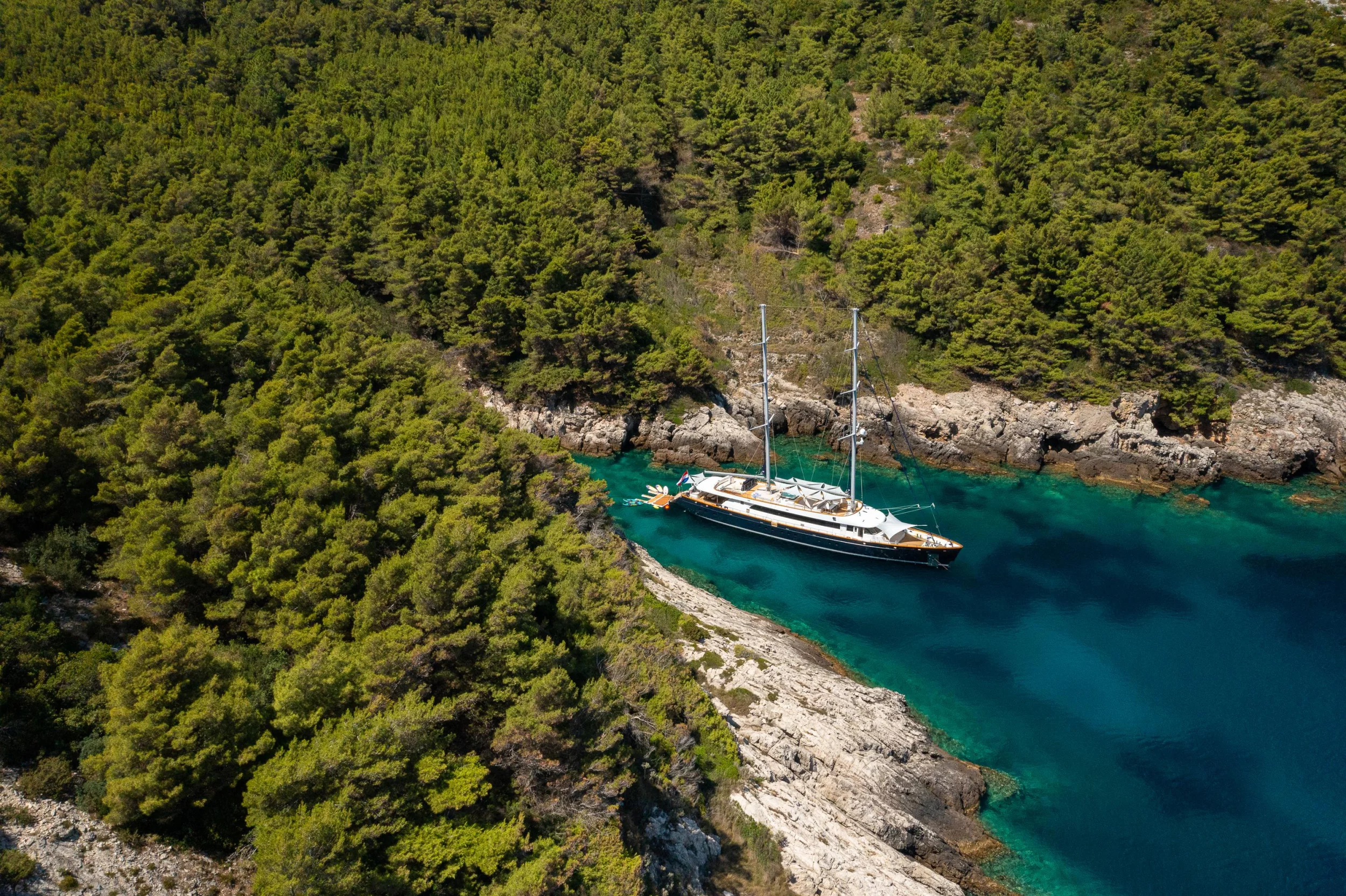 Luxury Sailing Yacht - Dalmatino (Dalmatino)  - 56