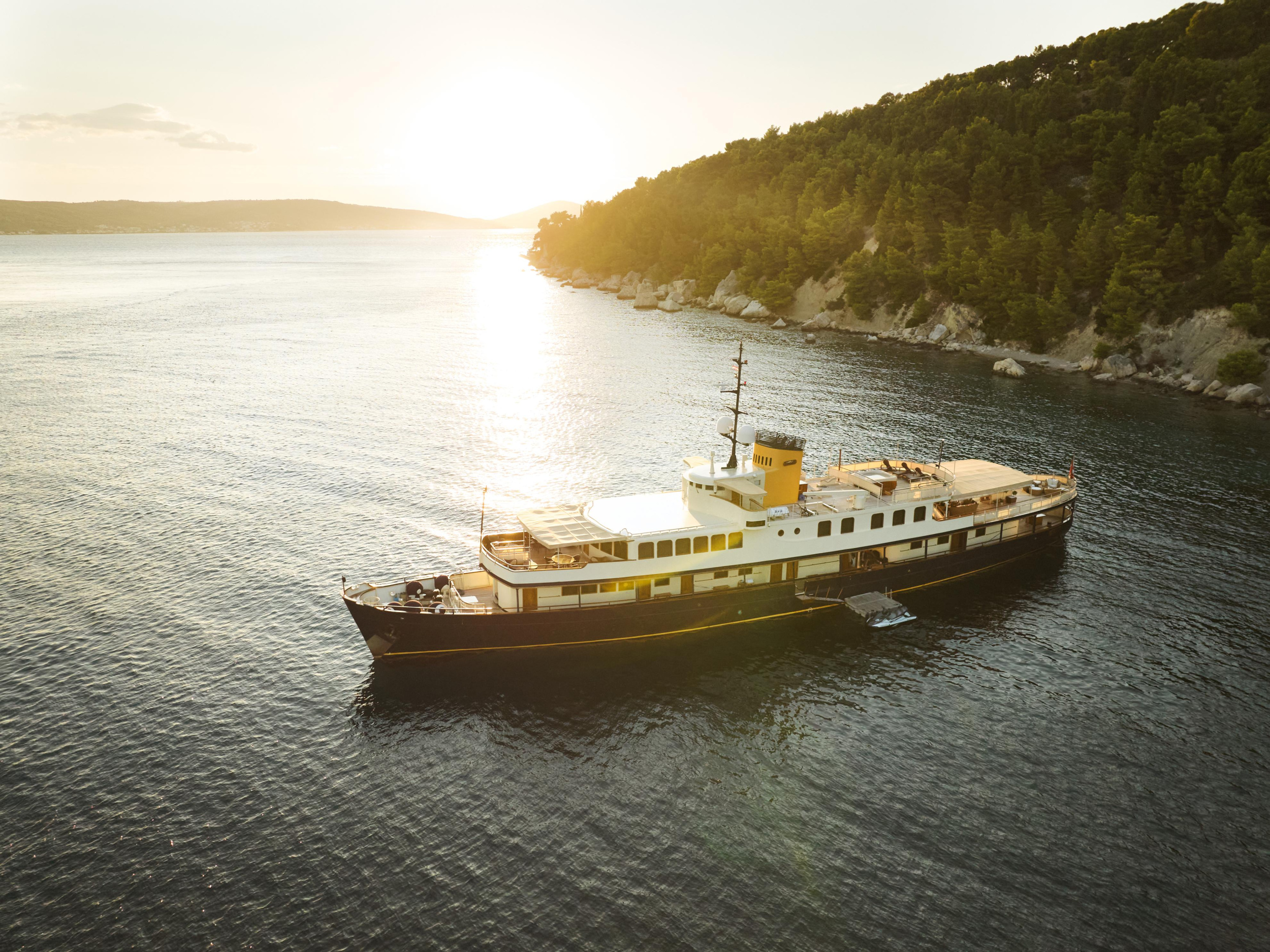Photo #1 - Motoryacht Seagull 2 (Seagull II) in Split - 63829