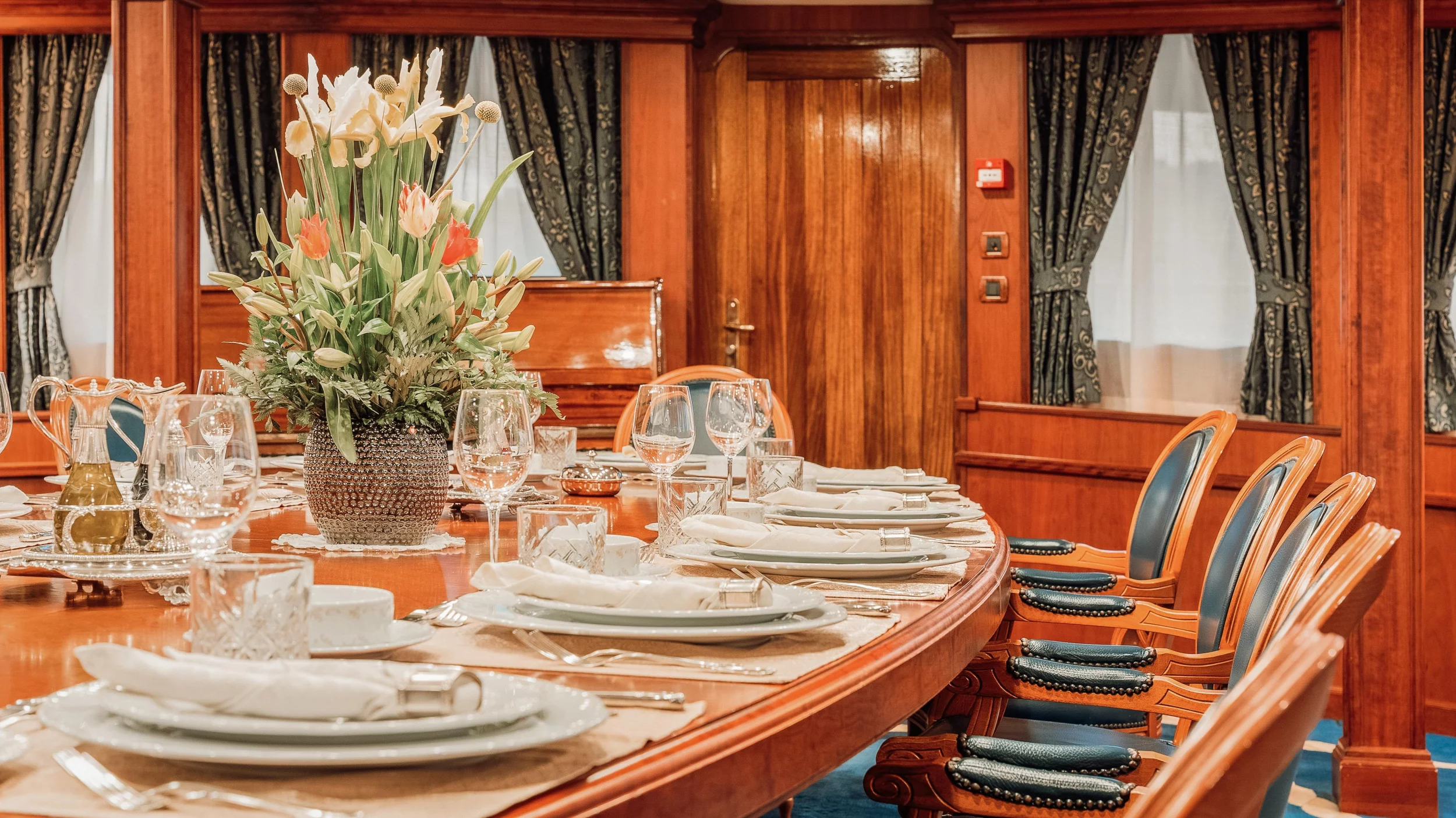 Motoryacht Seagull 2 (Seagull II)  - 54