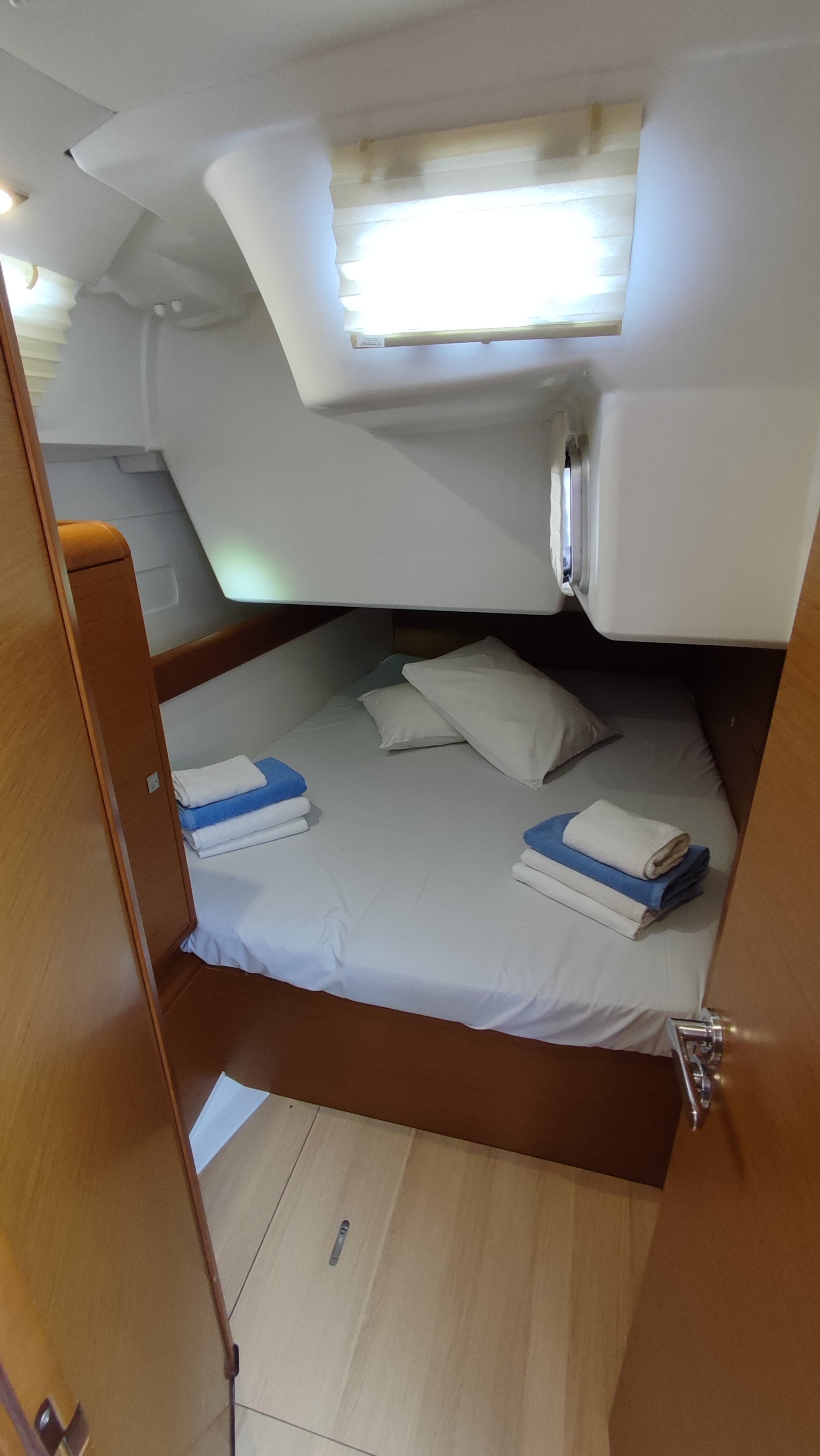 Photo #8 - Sun Odyssey 519 (Amfithoe) en Volos - 11332