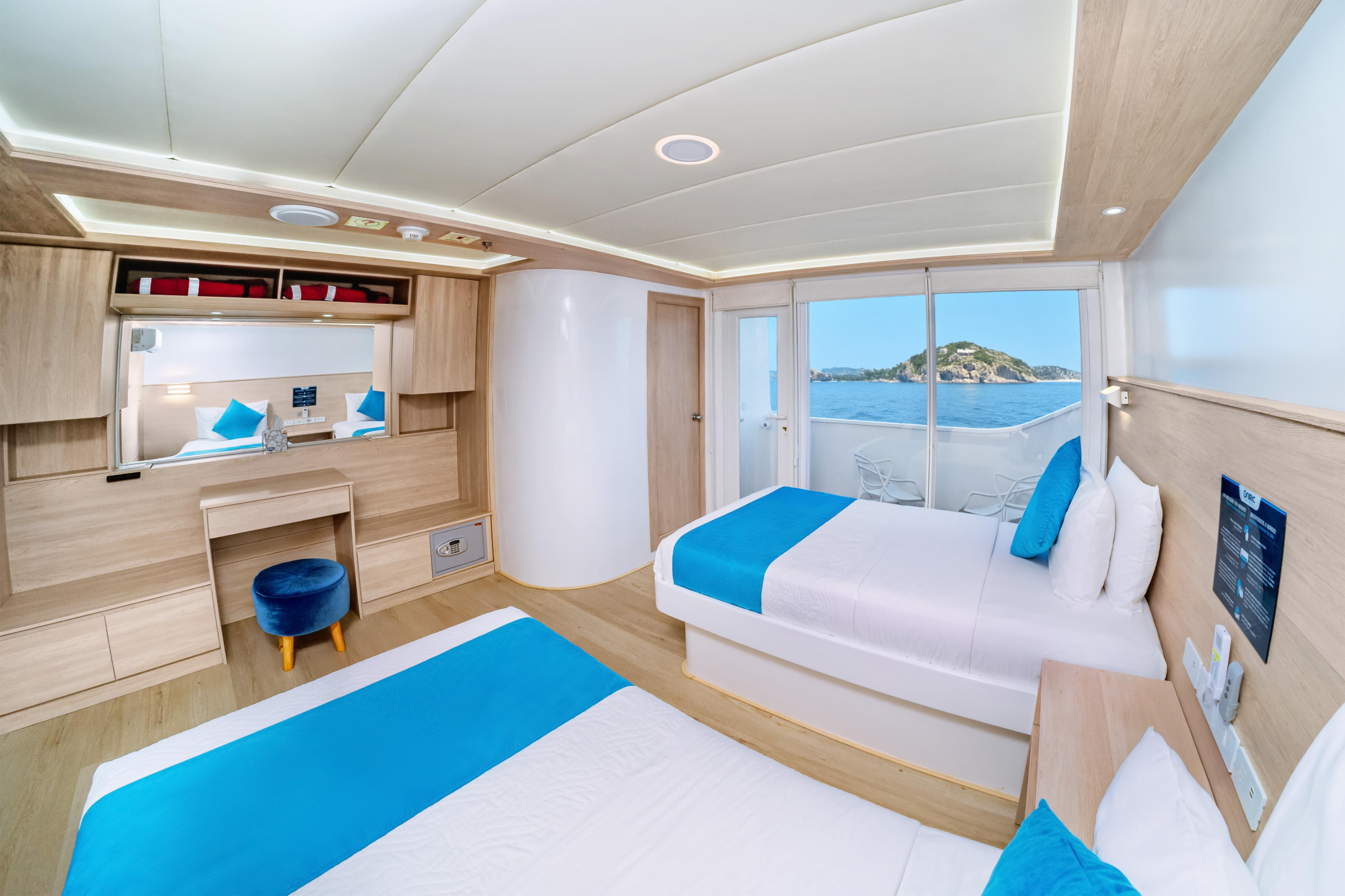 Catamaran - Treasure — photo 35