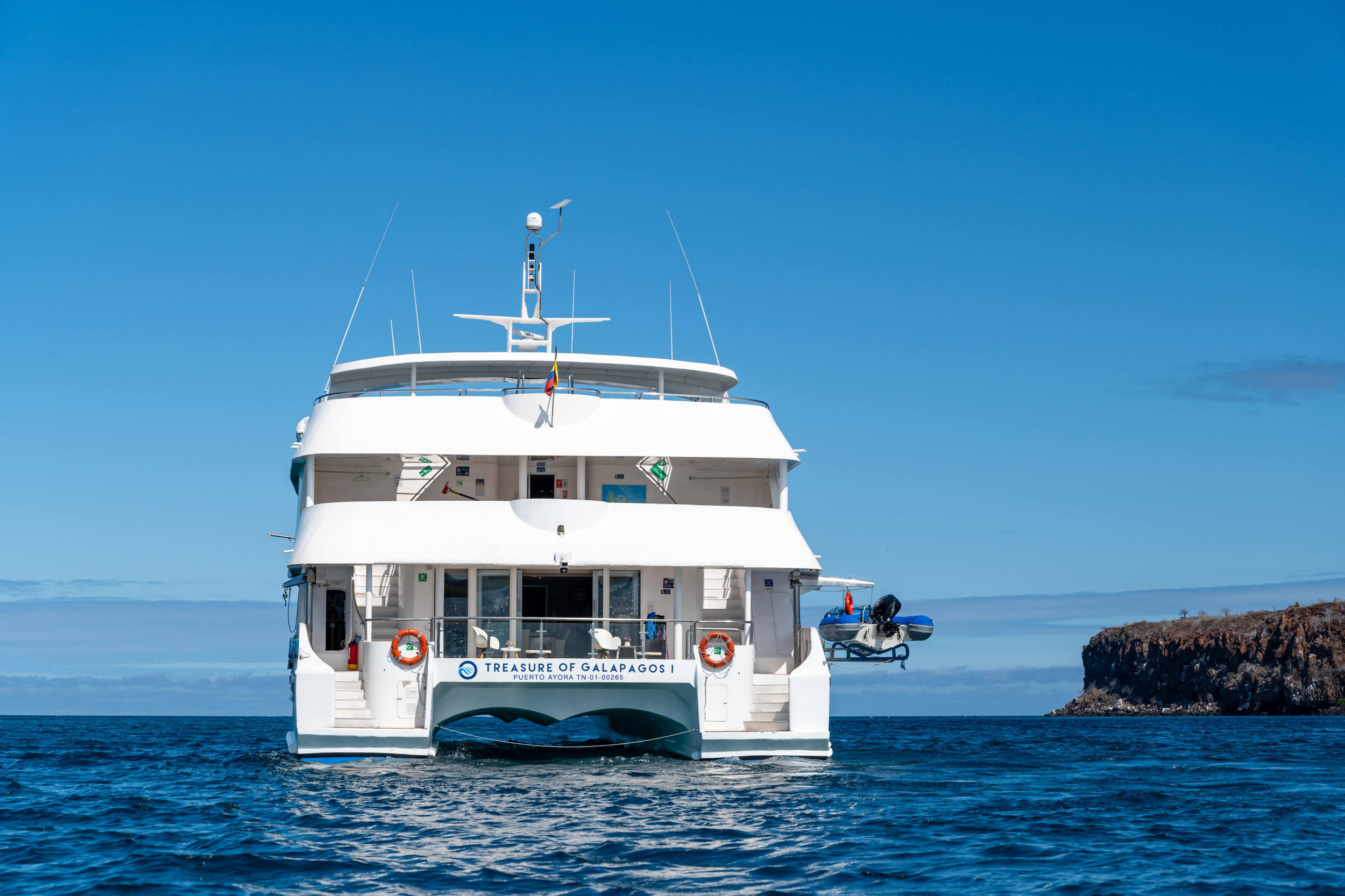 Catamaran - Treasure — photo 39