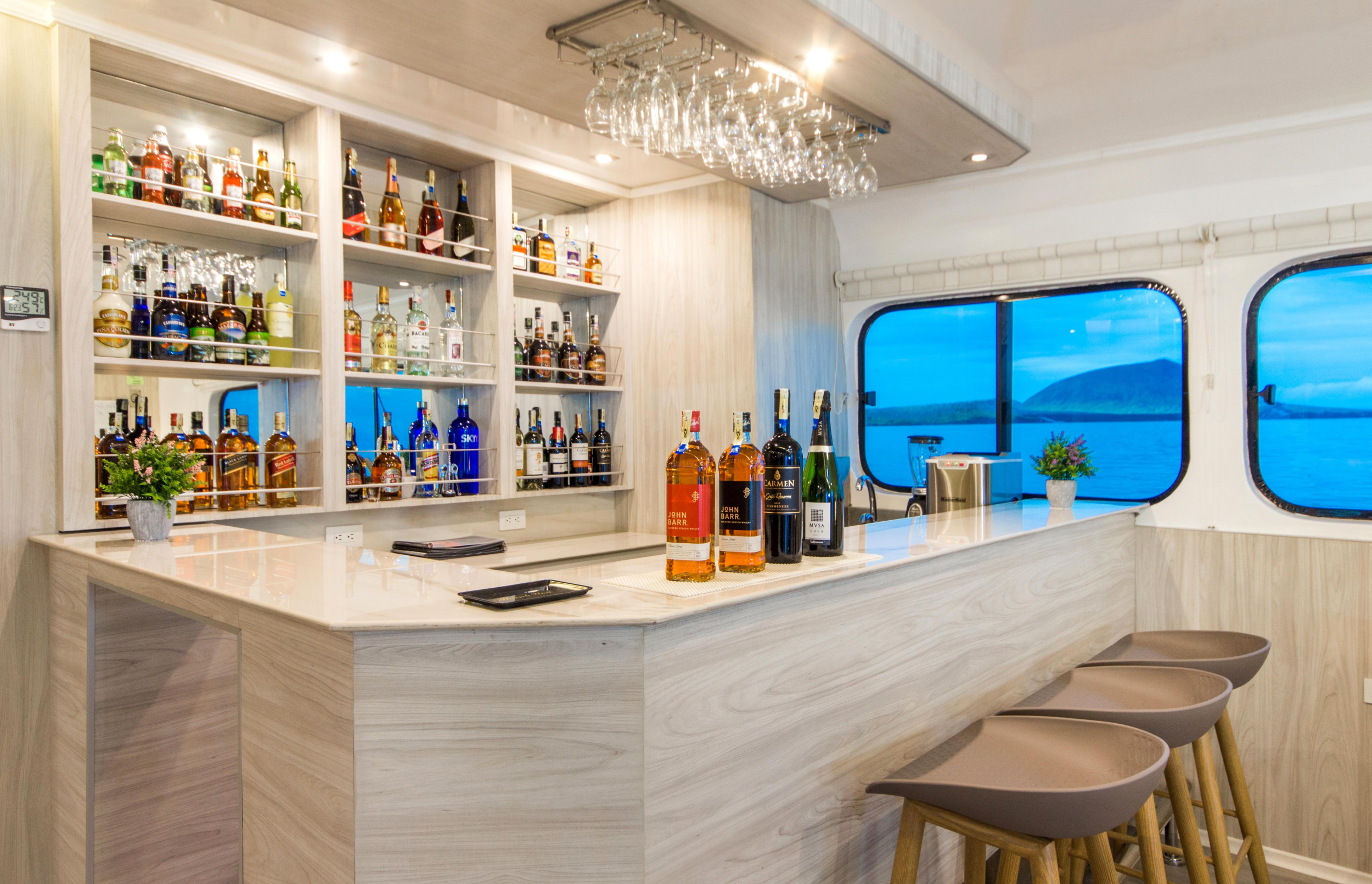 Motoryacht - Solaris — photo 5