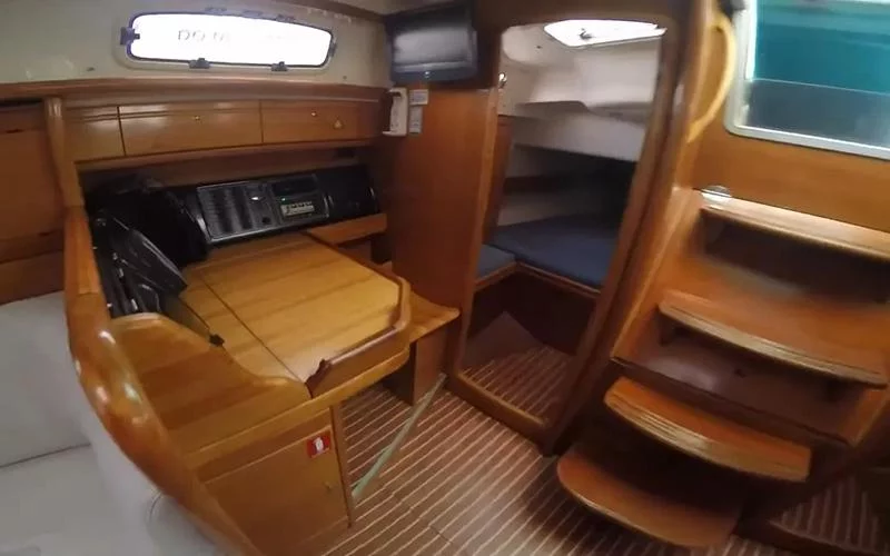 Bavaria 37 (Alexandros I)  - 14