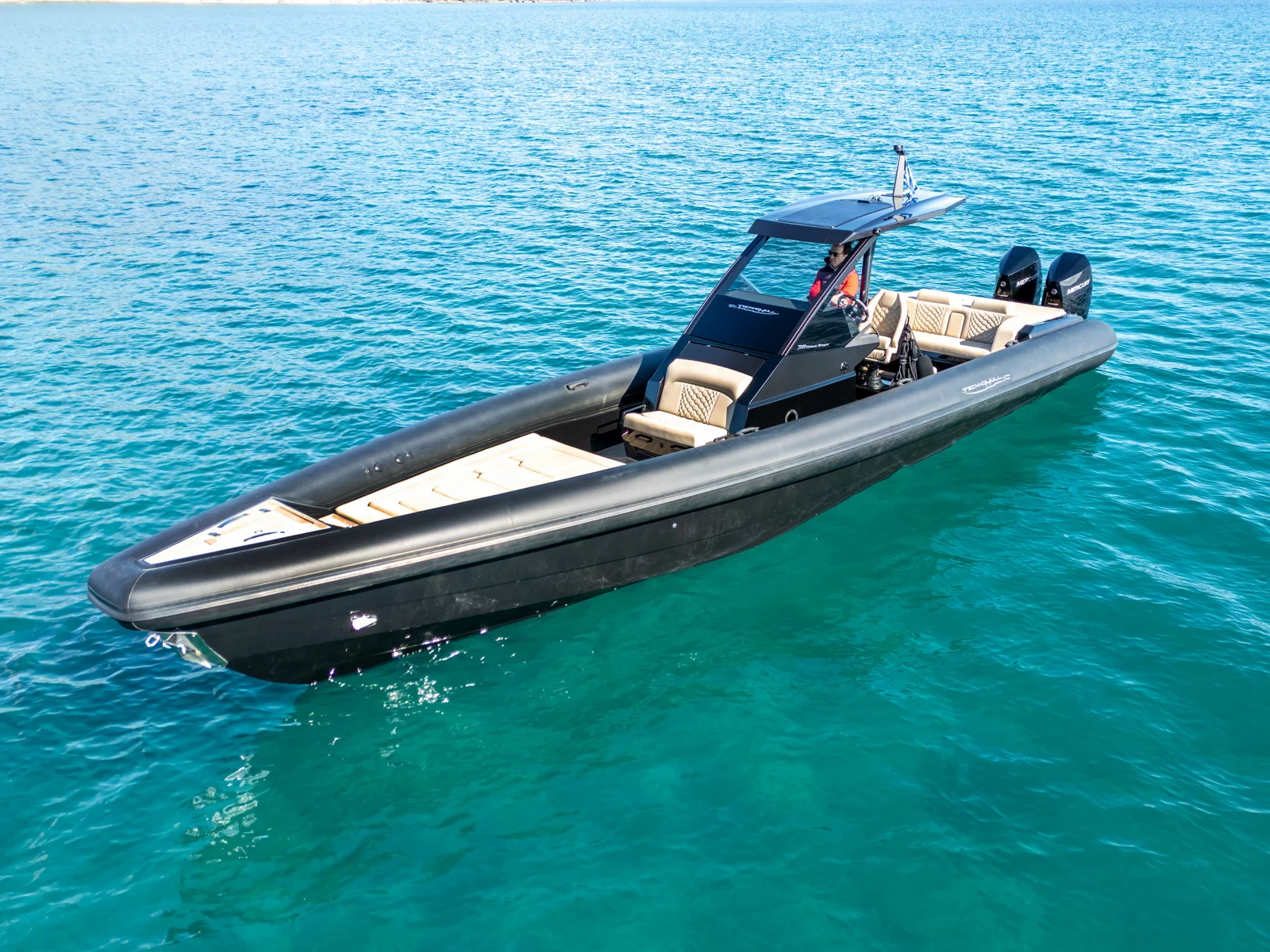 Technohull 38 Grand Sport (Thyella) Plan image - 2