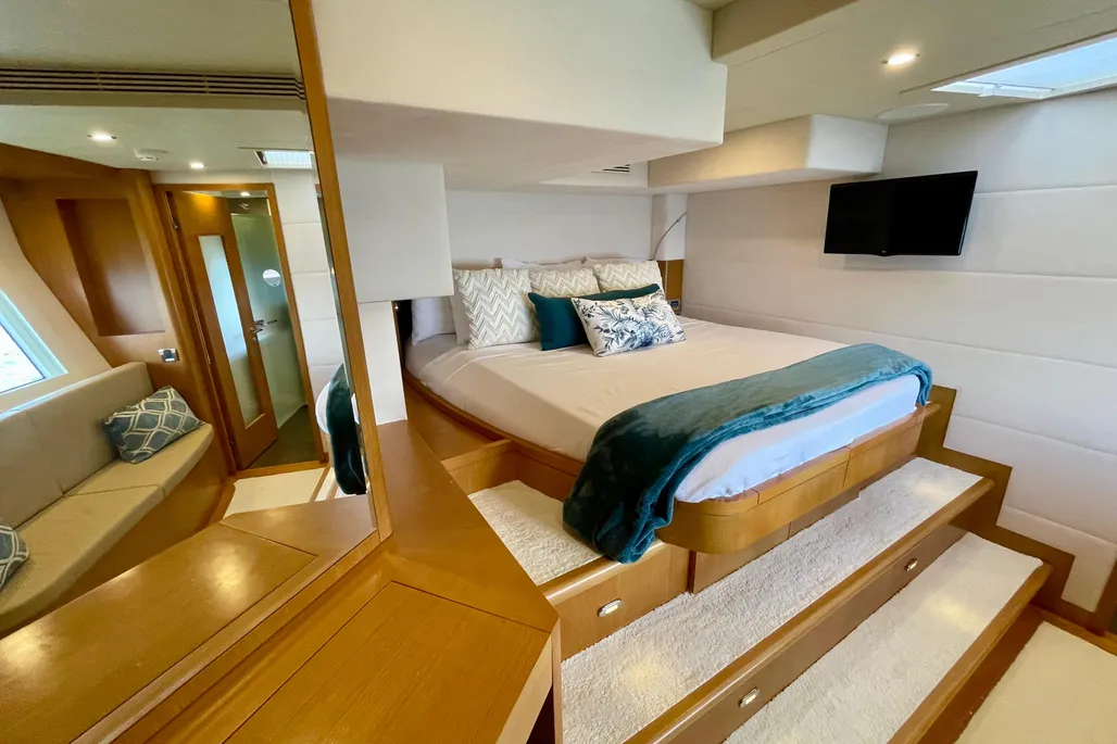 Serenity 64 LUXE — photo 20