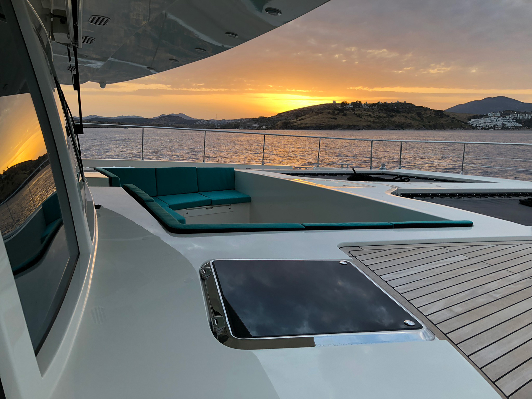 Serenity 64 LUXE — photo 25