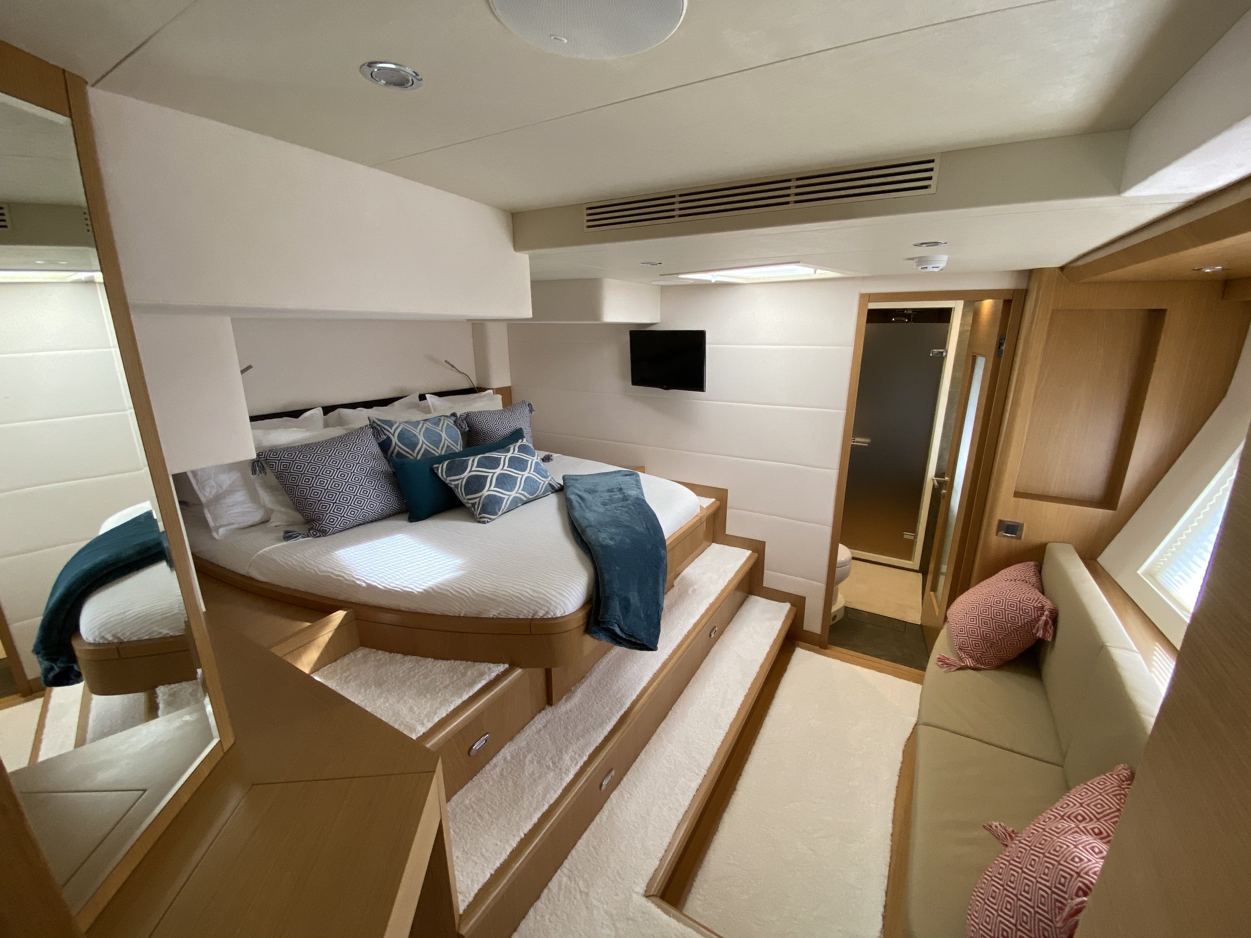 Serenity 64 LUXE — photo 7