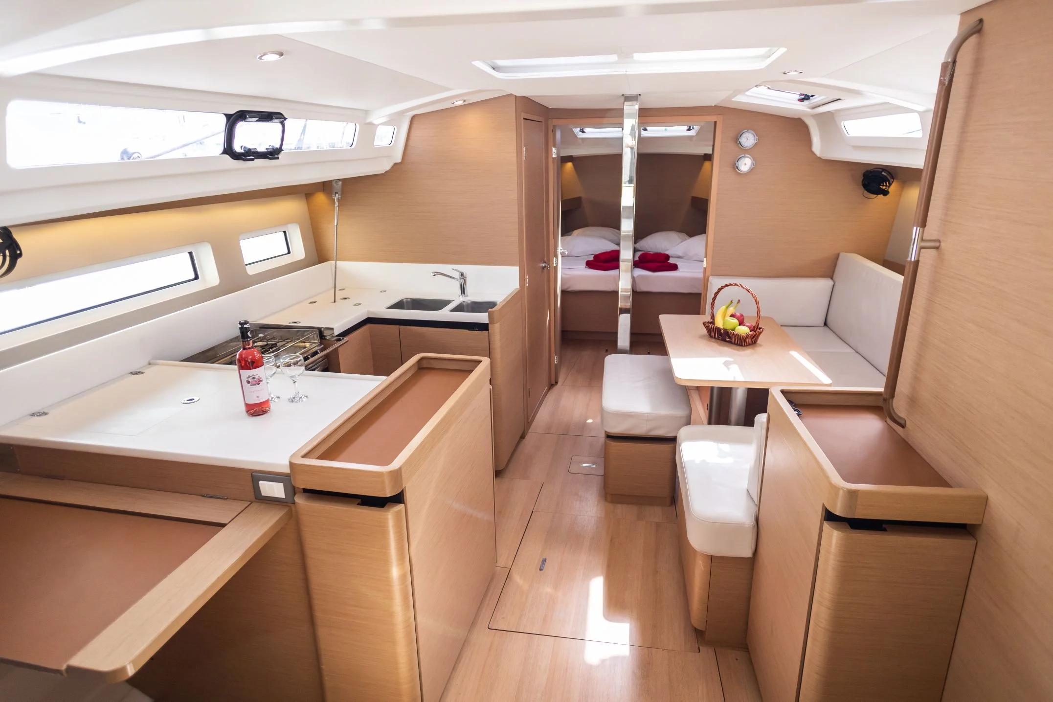 Sun Odyssey 440 (Irini)  - 2
