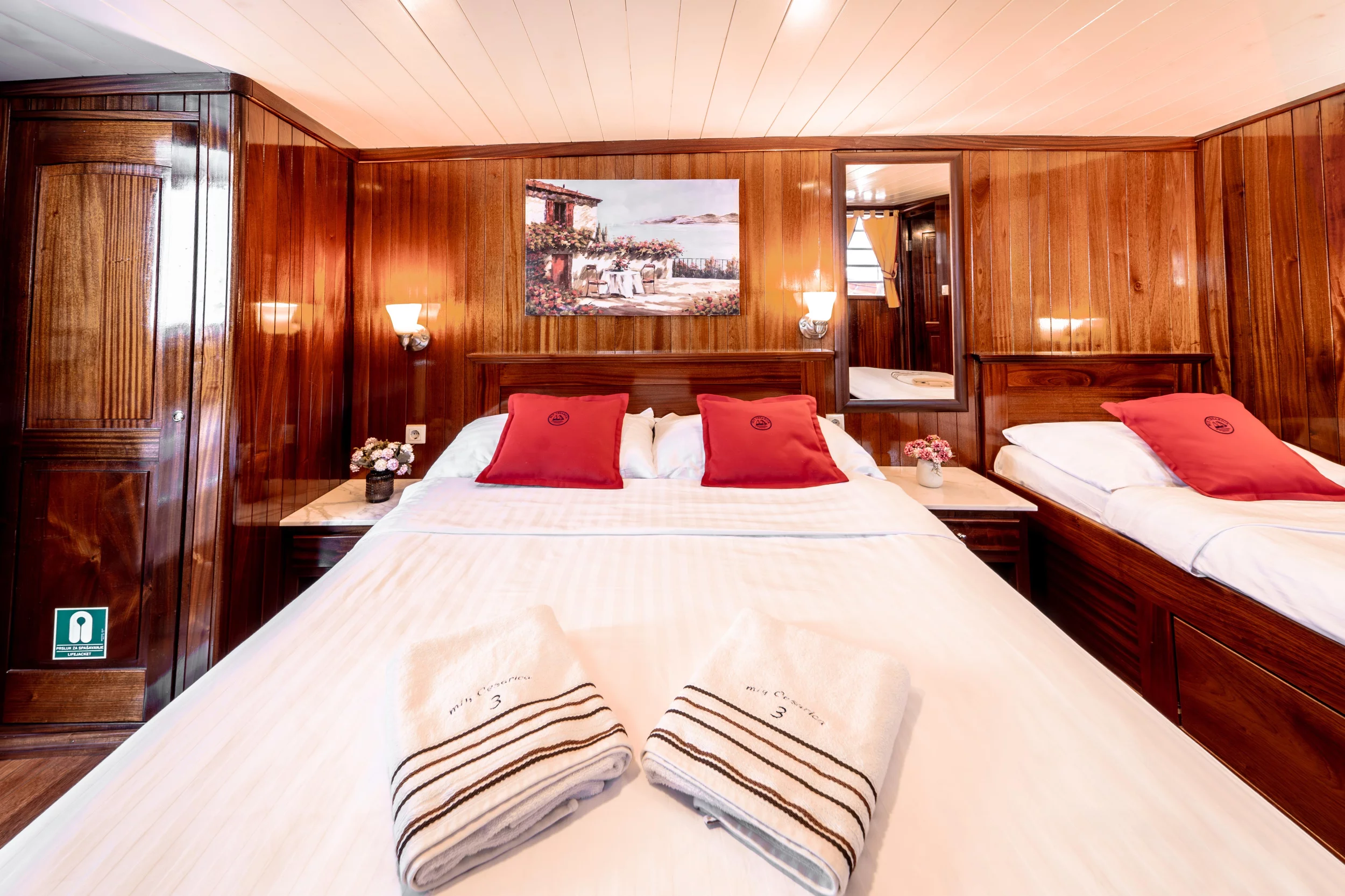 M/Y (Cesarica)  - 14