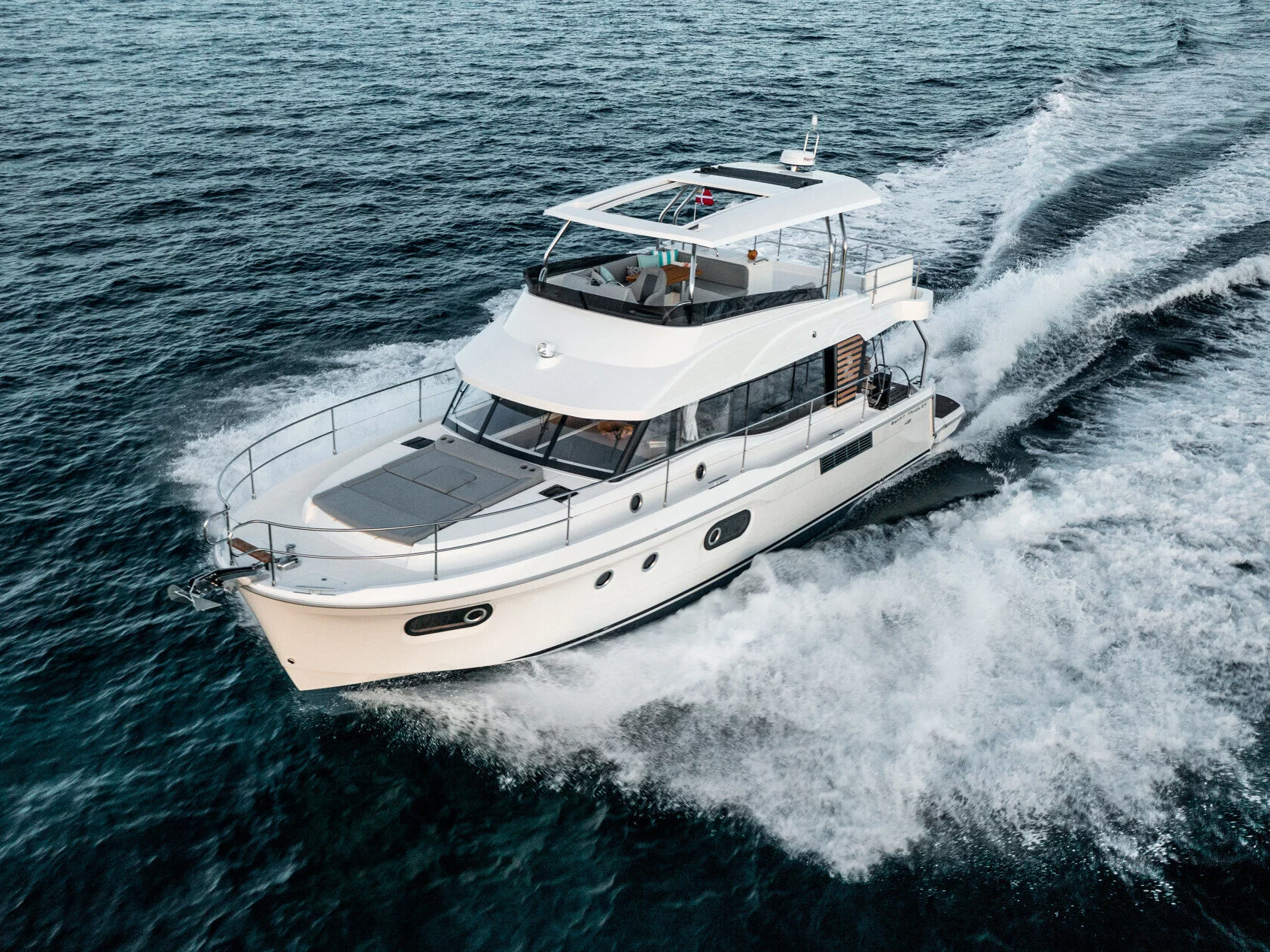 Swift Trawler 48 (ST48) Main image - 0
