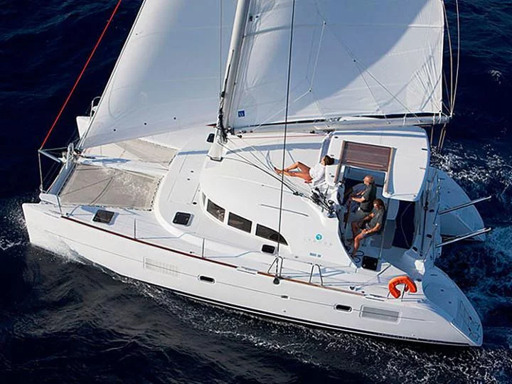 Lagoon 380 (AF-LAG380) Main image - 0