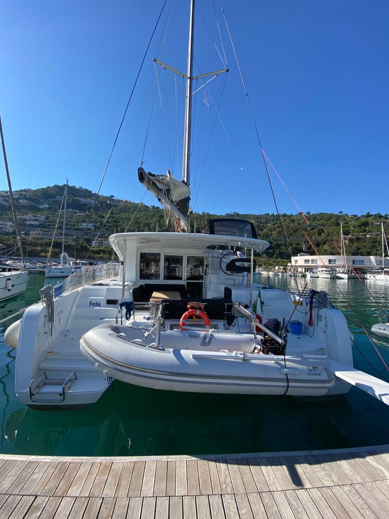 Lagoon 40 — photo 8