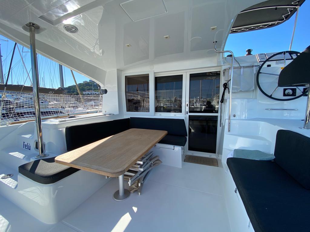 Lagoon 40 — photo 10