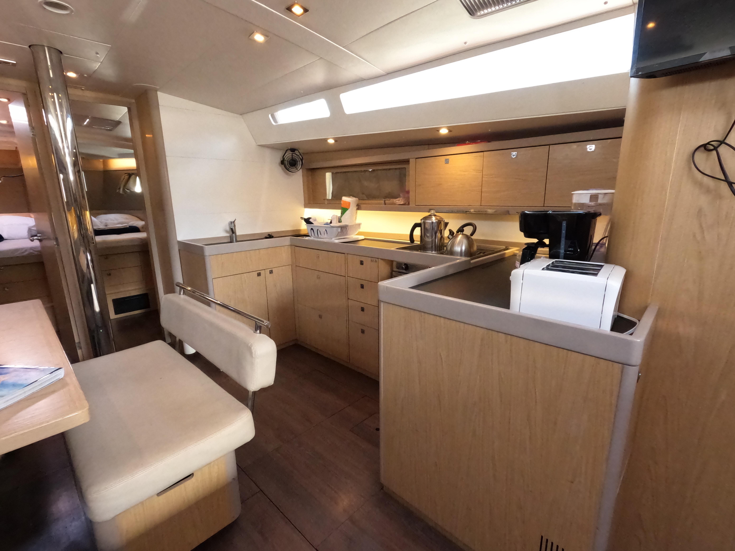 Photo #6 - Beneteau Oceanis 48 (Jada) in Road Town - 17660