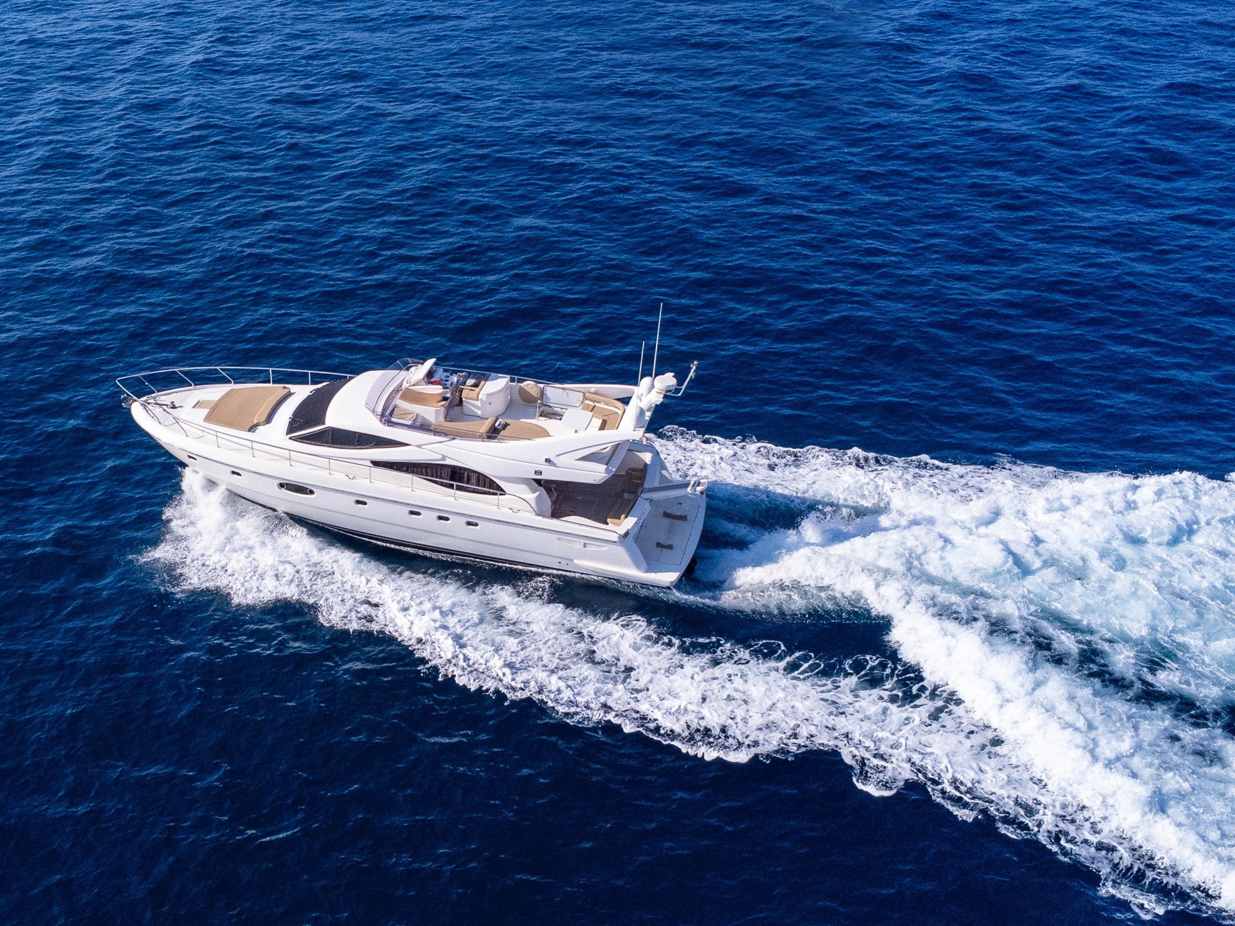Photo #14 - Ferretti 591 (Borna I) en Dubrovnik - 61193