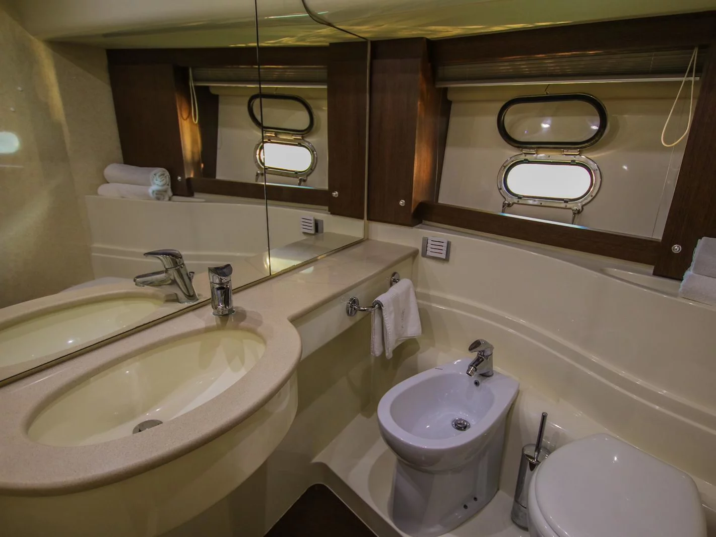 Ferretti 591 (Borna I)  - 17