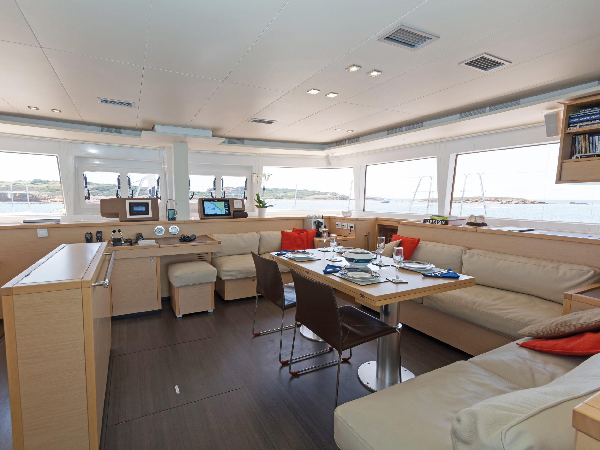 Photo #27 - Lagoon 560 (Cool Breeze) en Marina - 61043
