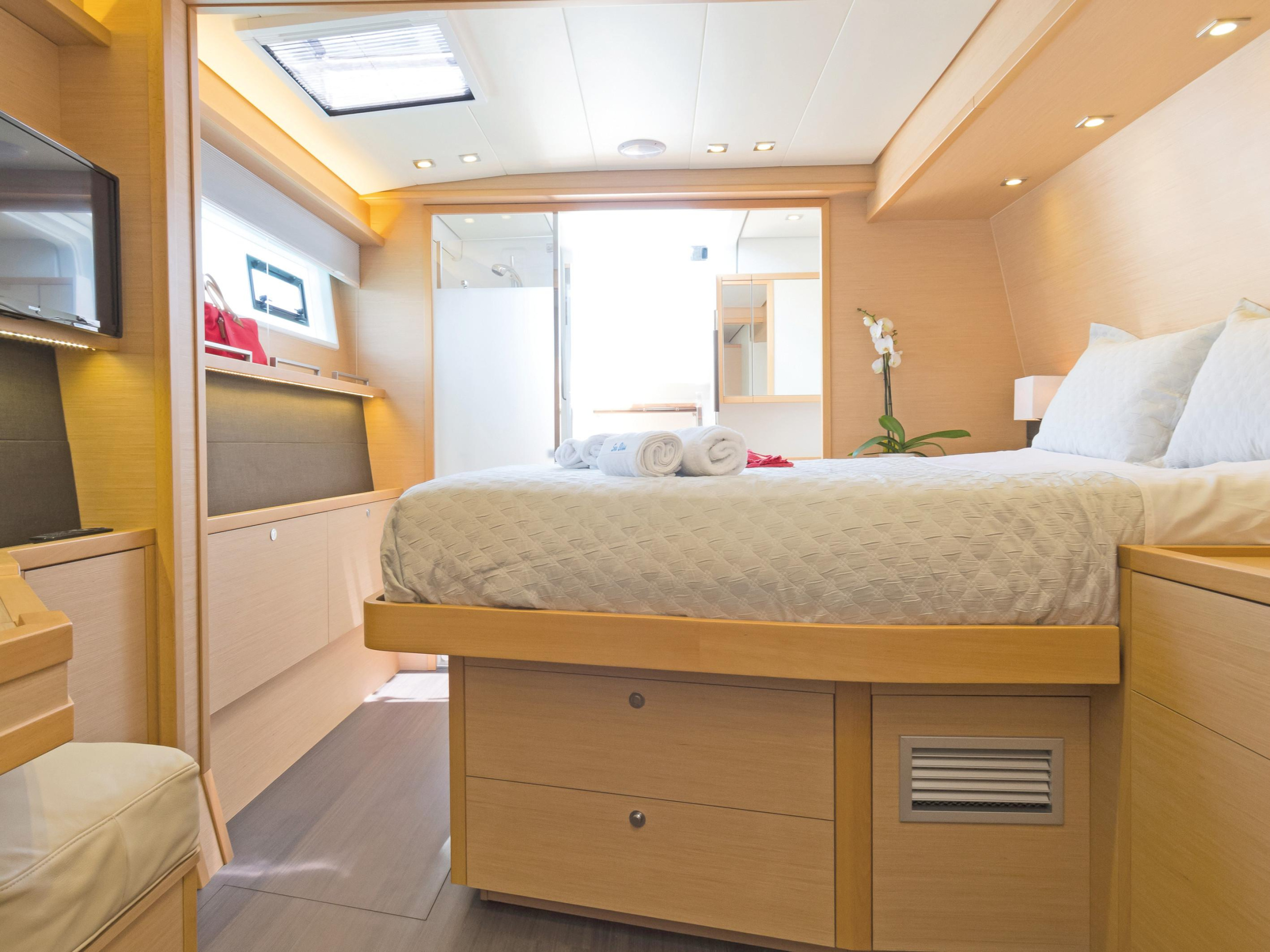 Photo #18 - Lagoon 560 (Cool Breeze) en Marina - 61043