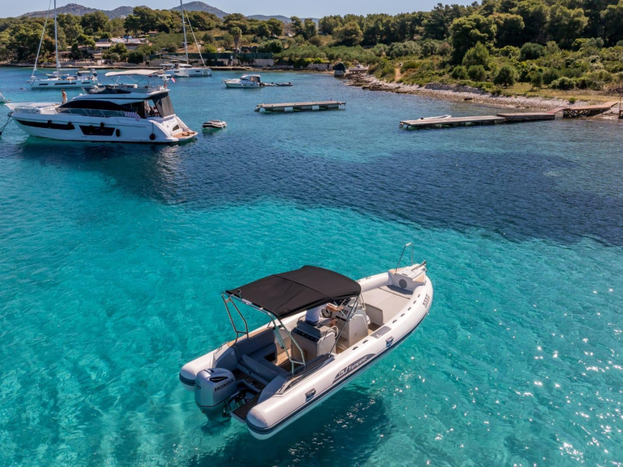 Photo #5 - Tempest 775 (Aleksa) en Split - 61249