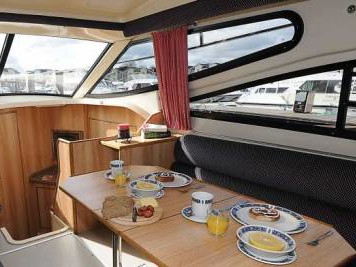 Photo #6 - Consul (Consul - Budget 13) in Chertsey - 62404